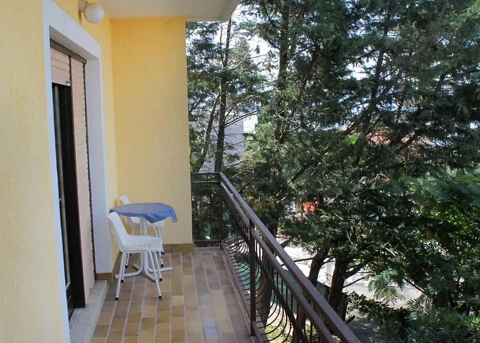 Apartment With Parking Space - 2416