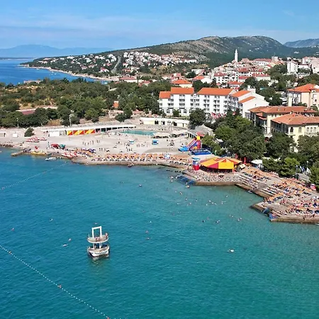 With A Parking Space - 2416 Apartament Novi Vinodolski
