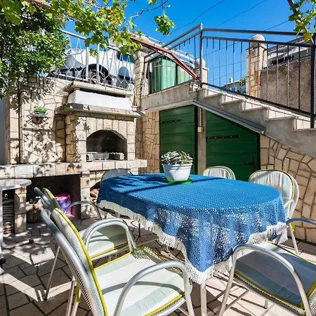 With Parking Space - 2416 Apartman